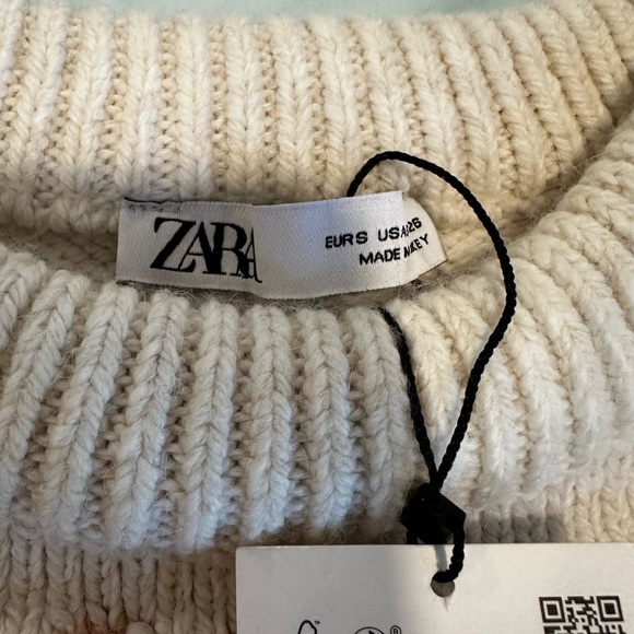 NWT Zara small Snowflake Red White Blue Geometric Oversized Winter Sweater. - Picture 10 of 11